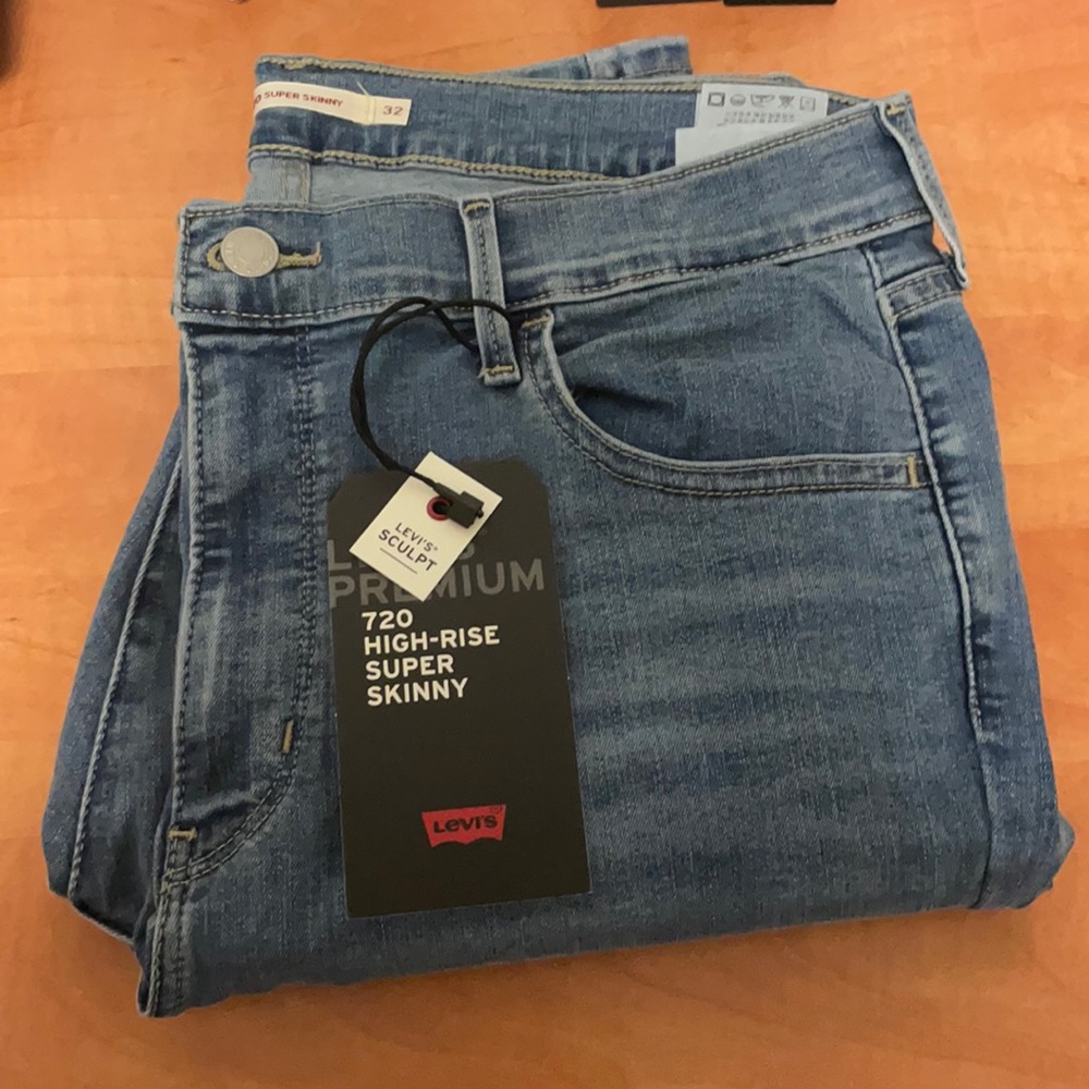 720 High-Rise Super Skinny Jeans